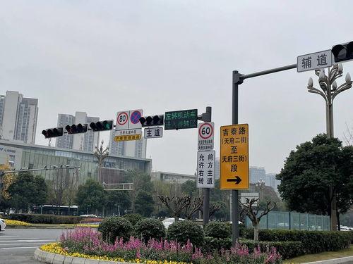 龙江大道今日头条,聚焦城市新动脉，畅谈发展新篇章