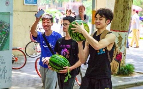 吃瓜山西某学院,揭秘校园风云录