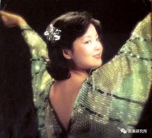 韩式翘鼻的女明星,揭秘韩式翘鼻女明星的美丽秘诀