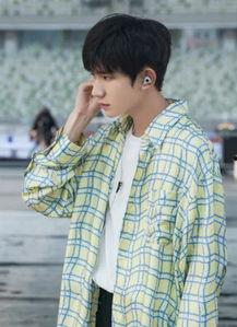 圈内爆料王源肖战,揭秘娱乐圈的神秘关系网